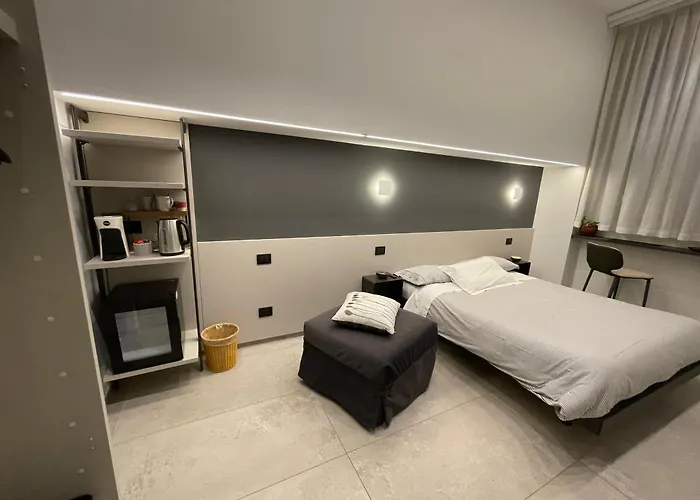 La Vecchia Officina Civico29 Rooms&breakfast 3* Комо