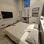 לינה וארוחת בוקר La Vecchia Officina Civico29 Rooms&breakfast