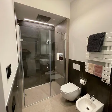 La Vecchia Officina Civico29 Rooms&breakfast לינה וארוחת בוקר 3*
