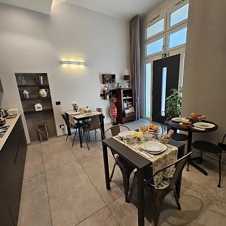 住宿加早餐酒店 La Vecchia Officina Civico29 Rooms&breakfast 科莫