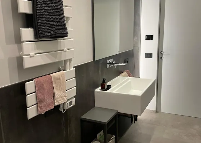 La Vecchia Officina Civico29 Rooms&breakfast 3* Como