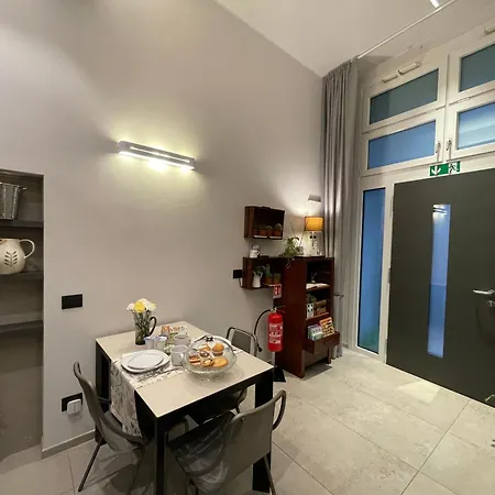 Alojamento de Acomodação e Pequeno-almoço La Vecchia Officina Civico29 Rooms&breakfast 3*